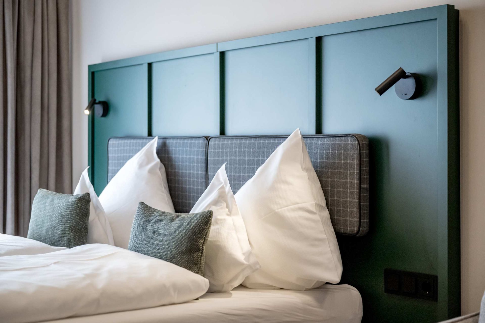 pontcolab-hotel-moss-agyfejtamla-parnak-06
